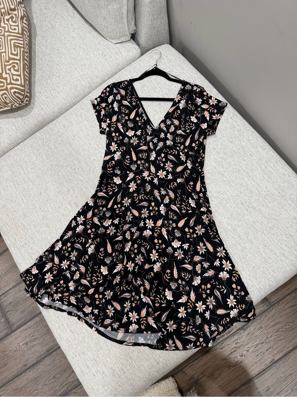 Kaileigh Black Floral V-Neck Fit & Flare Tunic